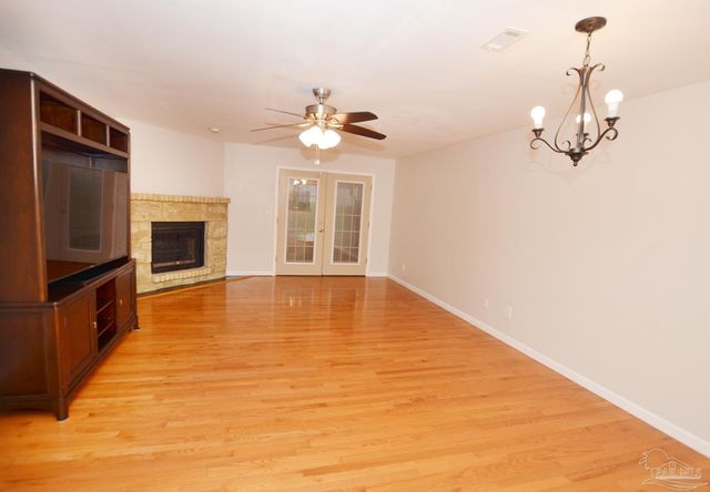 4223 Brookside Dr, Pensacola, FL 32503