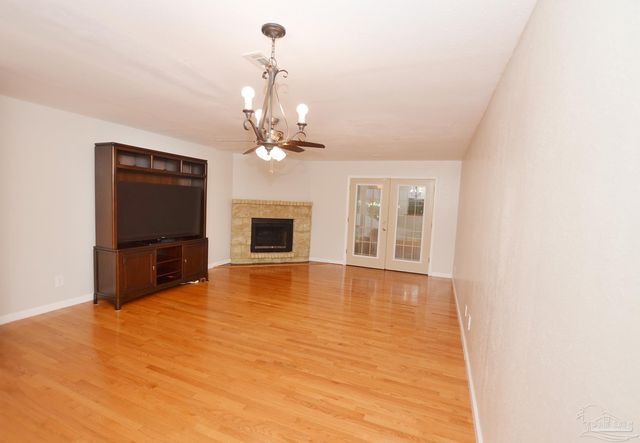 4223 Brookside Dr, Pensacola, FL 32503