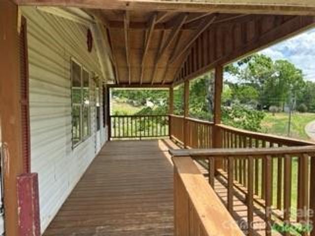 1267 Jacktown Road, Marion, NC 28752