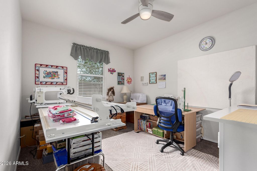 Image 20 of property listing at 1015 W DESCANSO CANYON Drive, Casa Grande, AZ 85122