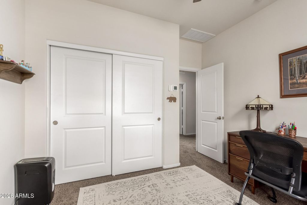 Image 27 of property listing at 1015 W DESCANSO CANYON Drive, Casa Grande, AZ 85122