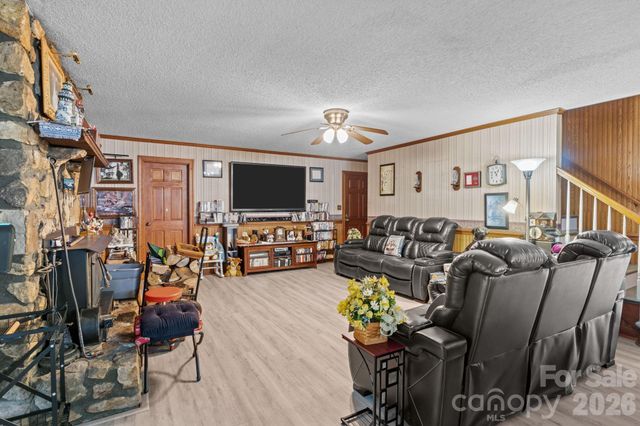 1463 Charlotte Highway, Mooresville, NC 28115