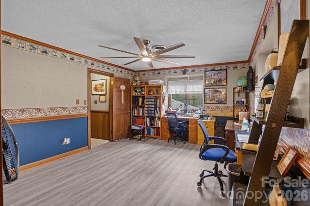 1463 Charlotte Highway, Mooresville, NC 28115