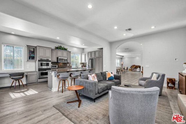 928 Harbor Crossing Lane, Marina Del Rey, CA 90292