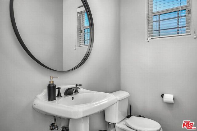 928 Harbor Crossing Lane, Marina Del Rey, CA 90292
