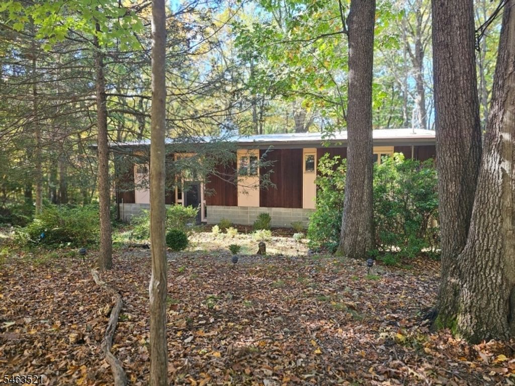 138 Shongum Rd, Denville Twp., NJ 07834 — photo 2