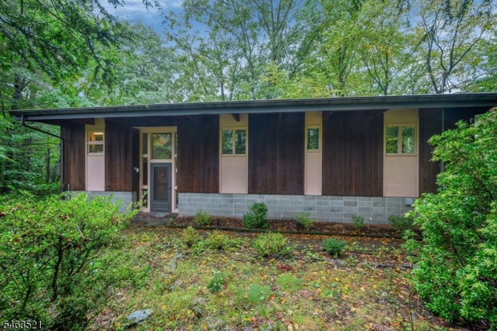 138 Shongum Rd, Denville Twp., NJ 07834 — photo 3
