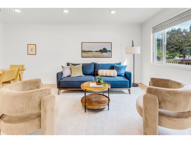 4537 N KERBY Ave, Portland, OR 97217
