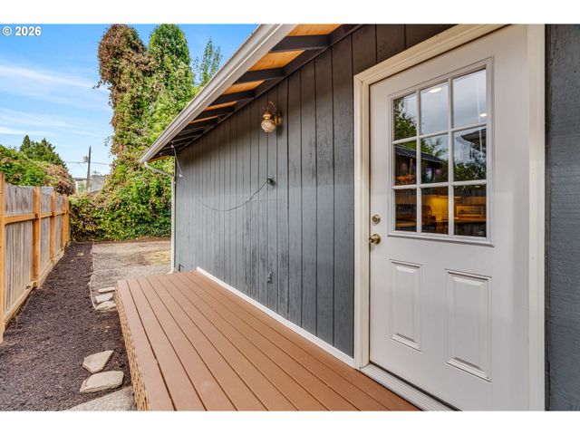 4537 N KERBY Ave, Portland, OR 97217