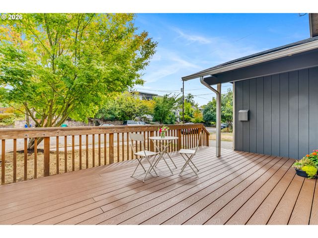 4537 N KERBY Ave, Portland, OR 97217