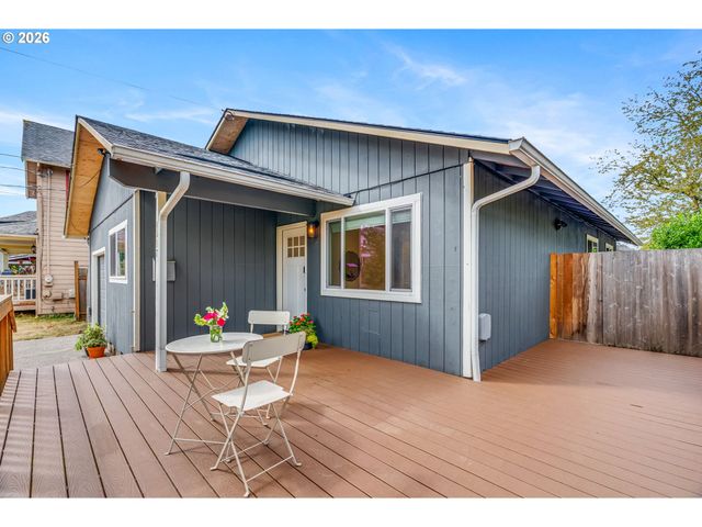 4537 N KERBY Ave, Portland, OR 97217