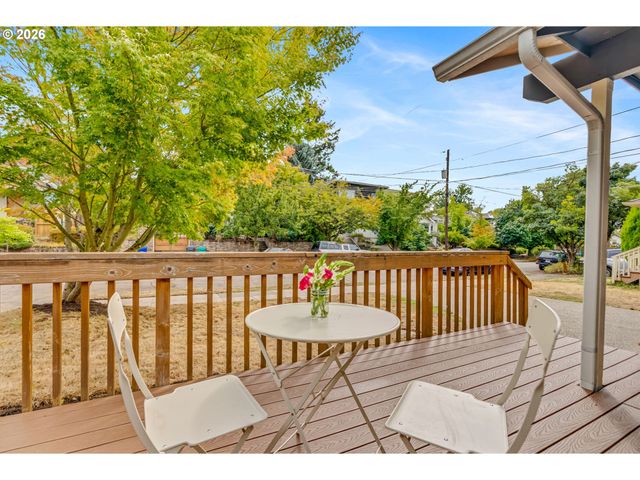 4537 N KERBY Ave, Portland, OR 97217