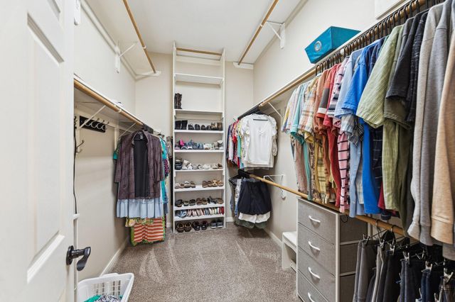 167 E Northcastle Circle, Conroe, TX 77384