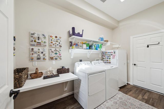 167 E Northcastle Circle, Conroe, TX 77384