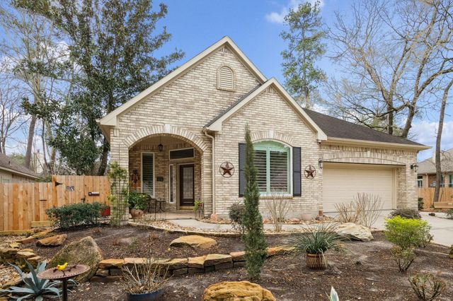 167 E Northcastle Circle, Conroe, TX 77384