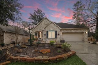 167 E Northcastle Circle, Conroe, TX 77384