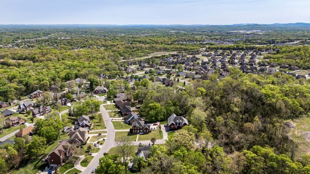 600 High Ridge Dr, Smyrna, TN 37167