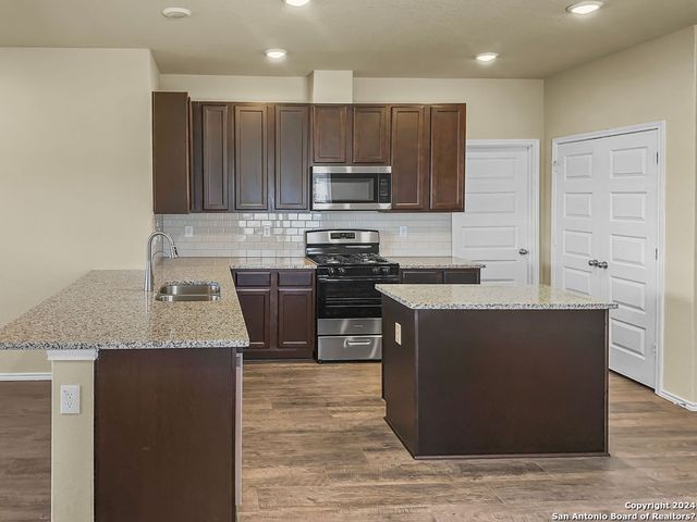 2616 GIDEON LN, New Braunfels, TX 78130