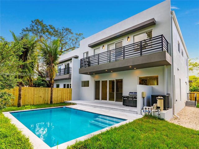 1709 SW 23rd St, Fort Lauderdale, FL 33315