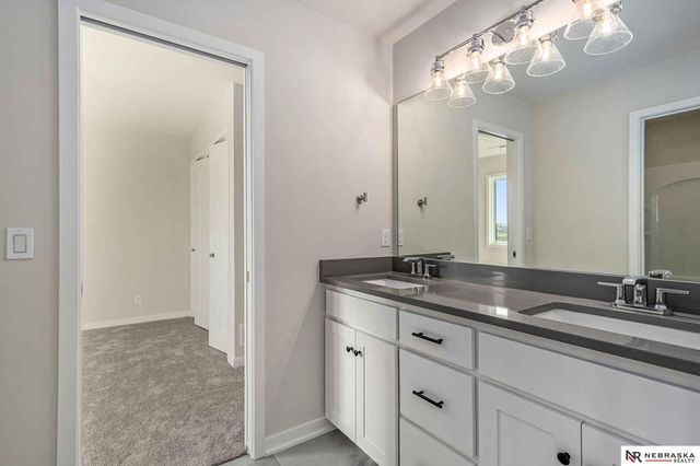 5417 N 205TH Street, Omaha, NE 68022