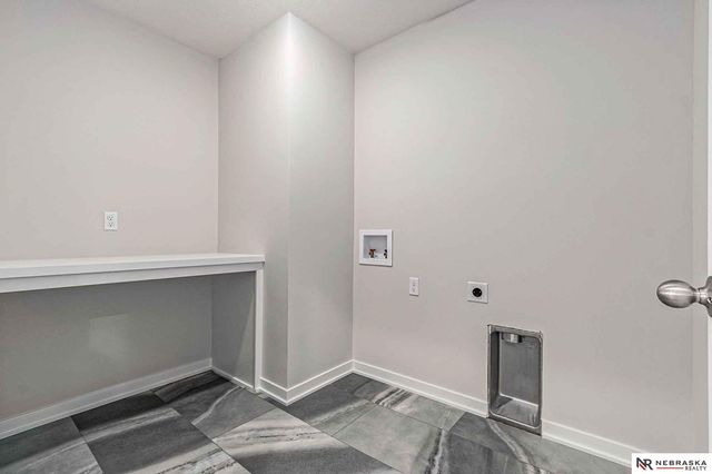 5417 N 205TH Street, Omaha, NE 68022