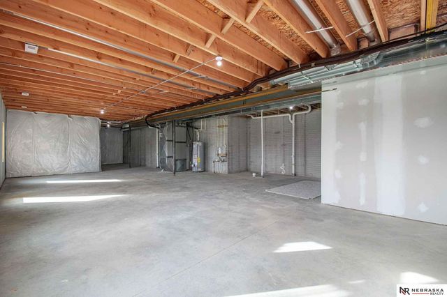 5417 N 205TH Street, Omaha, NE 68022