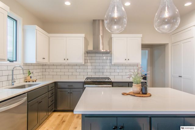 5417 N 205TH Street, Omaha, NE 68022