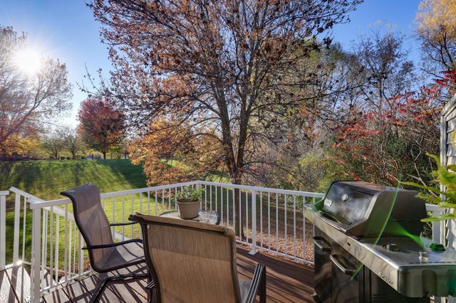 2794 Century Circle, Chanhassen, MN 55317