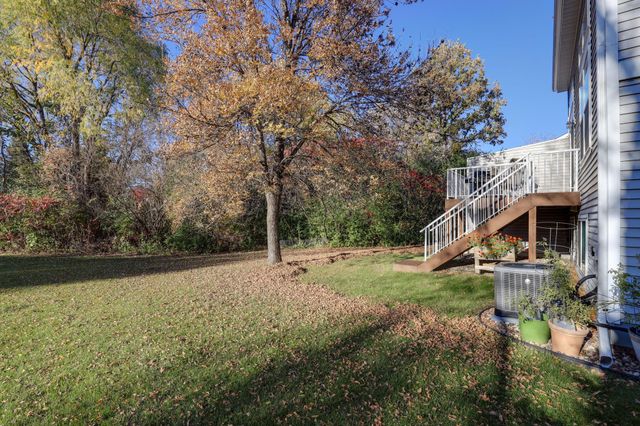 2794 Century Circle, Chanhassen, MN 55317