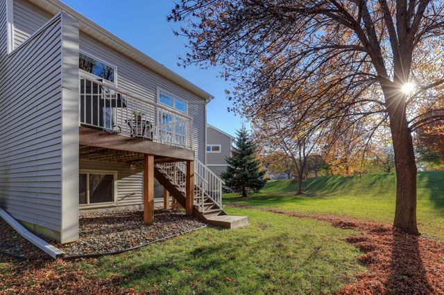 2794 Century Circle, Chanhassen, MN 55317