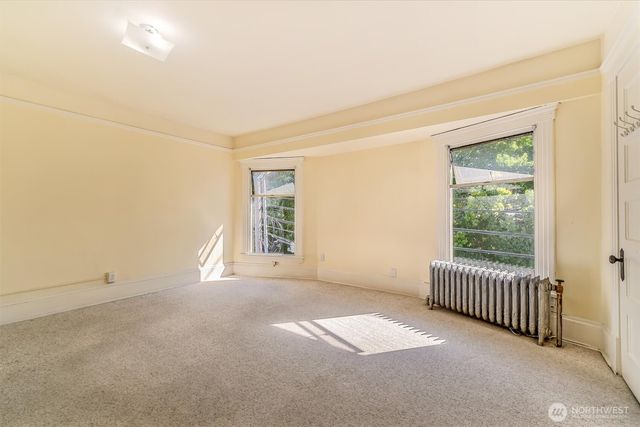 700 Warren Avenue N, Seattle, WA 98109