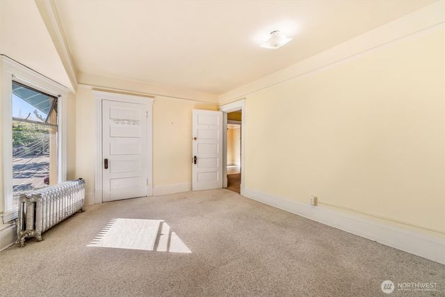700 Warren Avenue N, Seattle, WA 98109