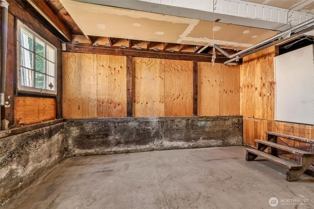 700 Warren Avenue N, Seattle, WA 98109