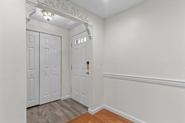 237 South St 43, Shrewsbury, MA 01545