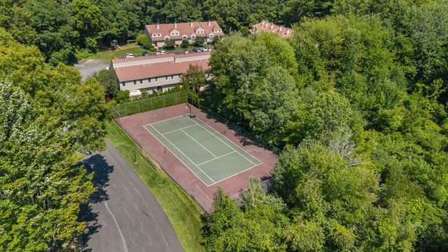 237 South St 43, Shrewsbury, MA 01545