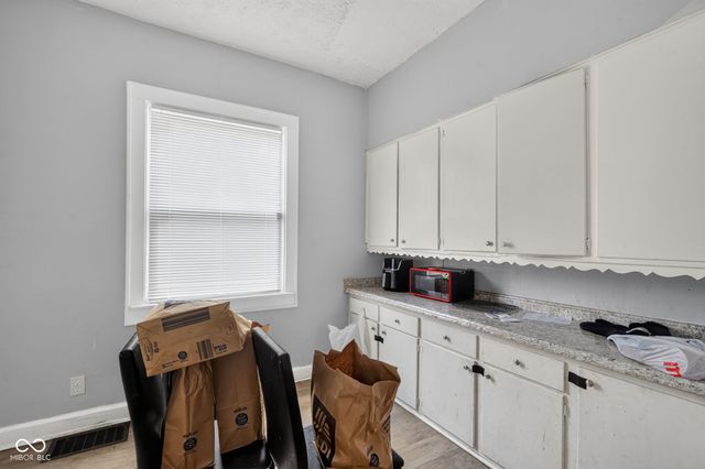 3251 Broadway Street, Indianapolis, IN 46205
