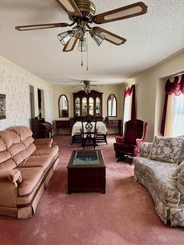 802 E Concord Drive, Plattsburg, MO 64477