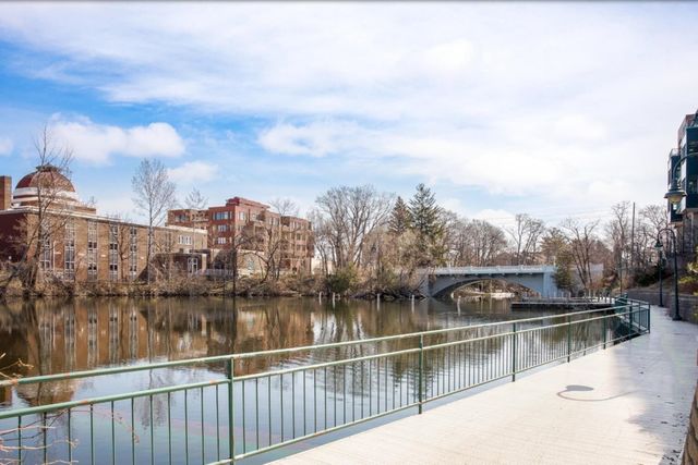 141 Rivers Edge Drive, Traverse City, MI 49684