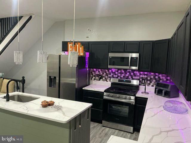 2102 POPLAR GROVE ST, Baltimore, MD 21216