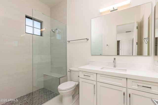3017 E ROSEMONTE Drive, Phoenix, AZ 85050