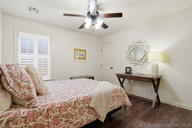 7406 E 83rd Place N, Owasso, OK 74055