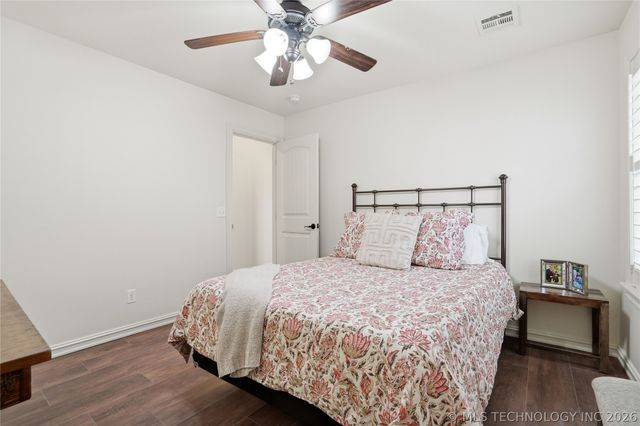 7406 E 83rd Place N, Owasso, OK 74055