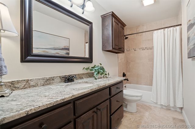 7406 E 83rd Place N, Owasso, OK 74055