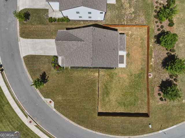 5821 Turnstone Trail, Flowery Branch, GA 30542