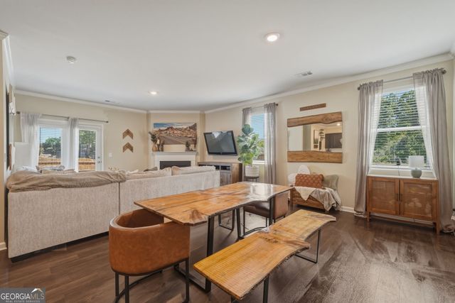 5821 Turnstone Trail, Flowery Branch, GA 30542