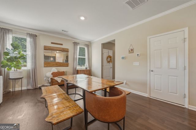 5821 Turnstone Trail, Flowery Branch, GA 30542