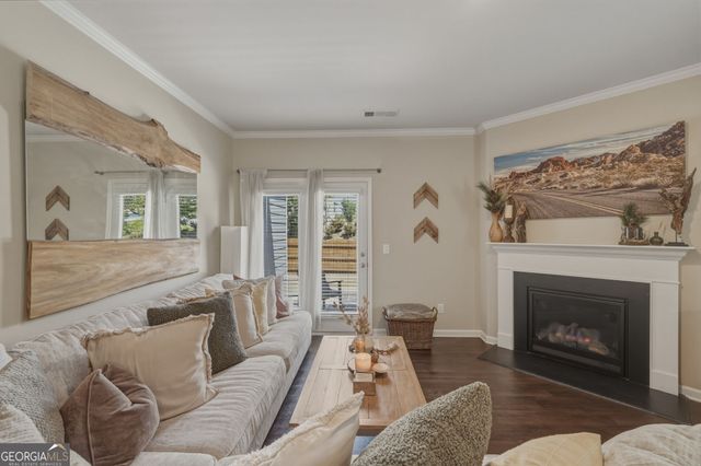 5821 Turnstone Trail, Flowery Branch, GA 30542