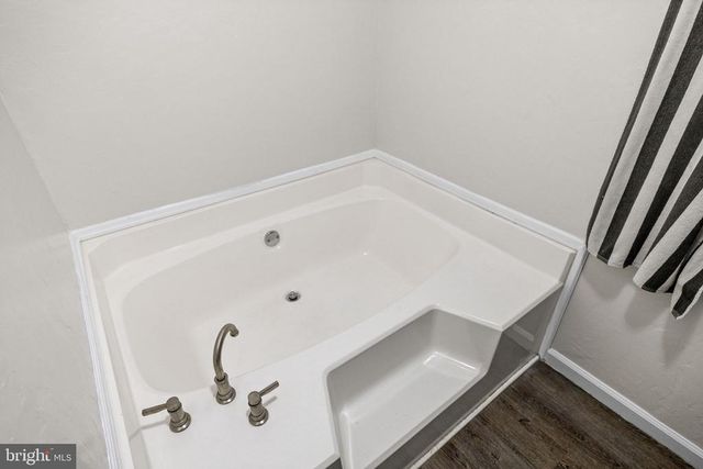 12400 TOLL HOUSE RD, Spotsylvania, VA 22551