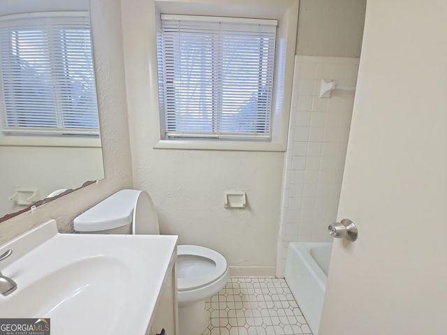 1632 Jolly Green Court, Conley, GA 30288