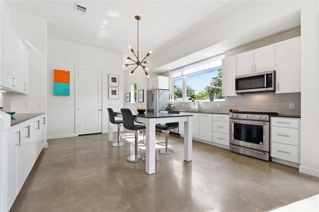 510 El Paso ST A, Austin, TX 78704